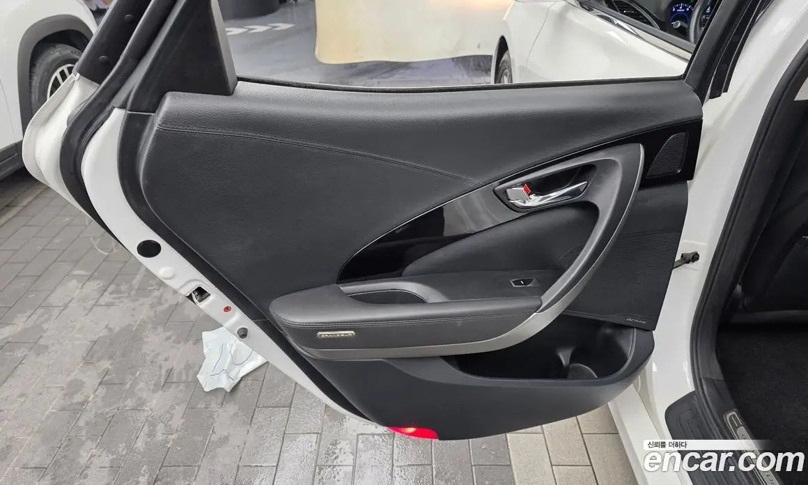 Hyundai Grandeur 2014 2.4 автомат (гидро), фото 15