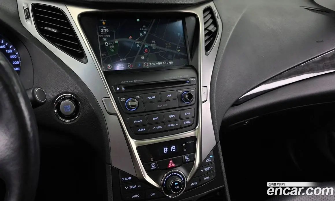 Hyundai Grandeur 2014 2.4 автомат (гидро), фото 19