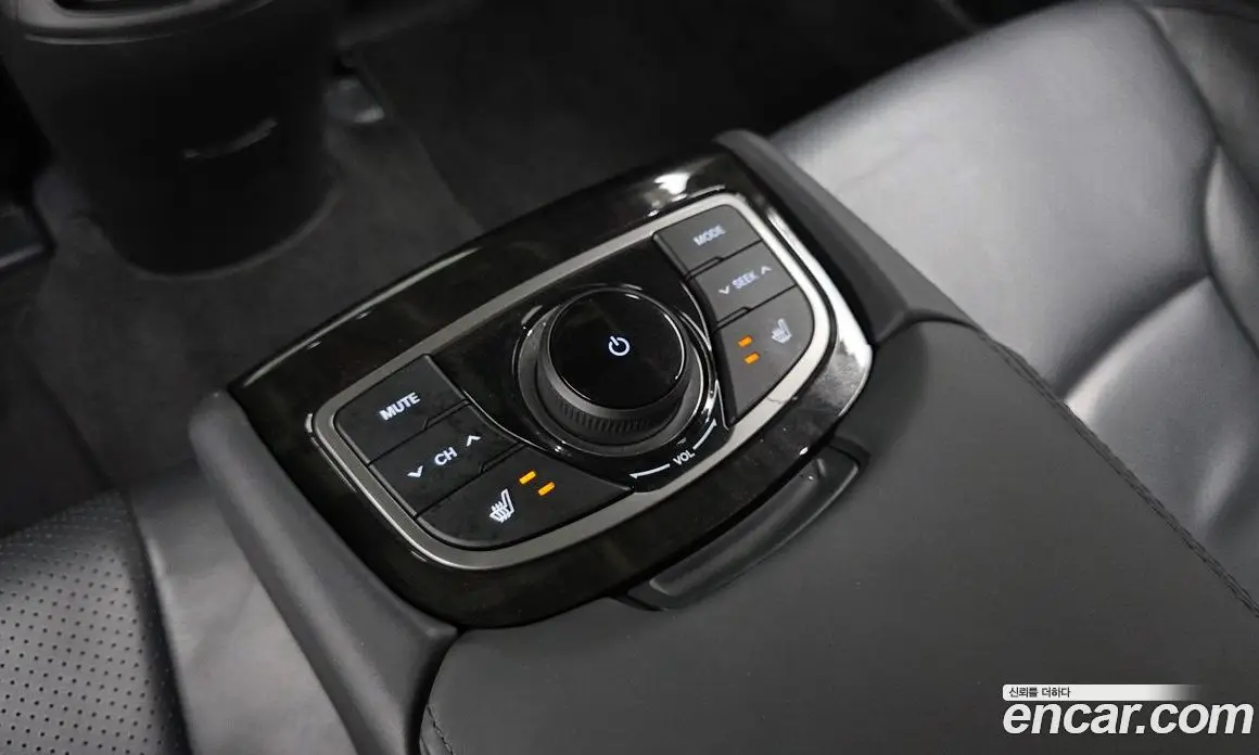 Hyundai Grandeur 2014 2.4 автомат (гидро), фото 25