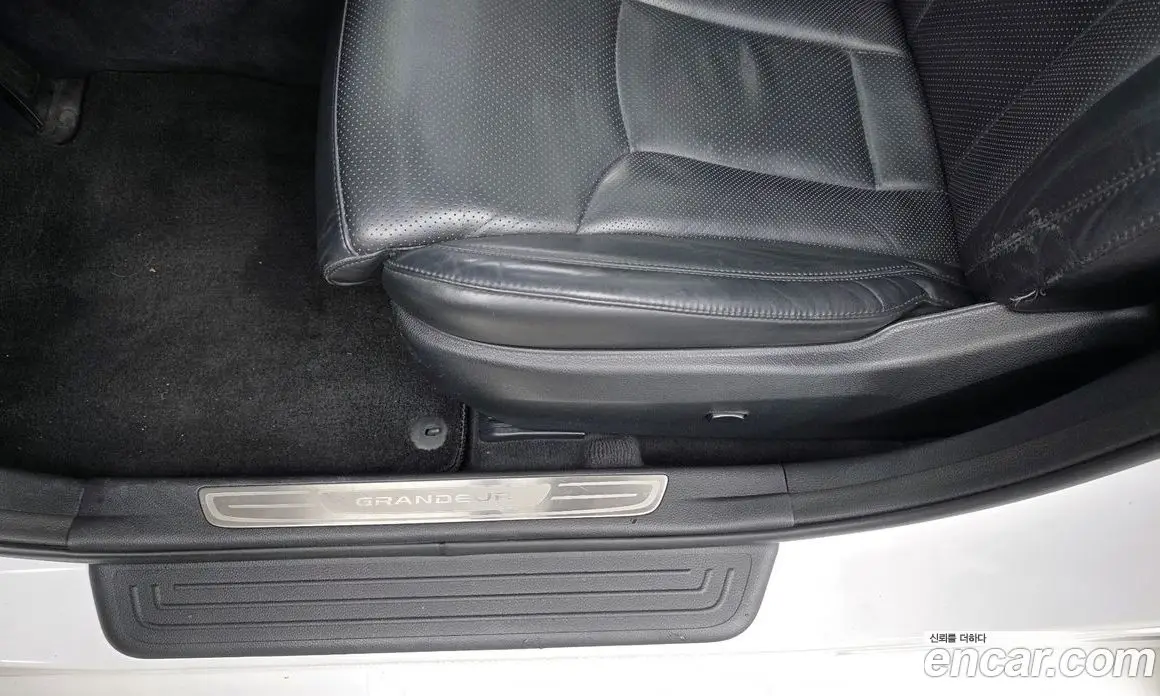 Hyundai Grandeur 2014 2.4 автомат (гидро), фото 31