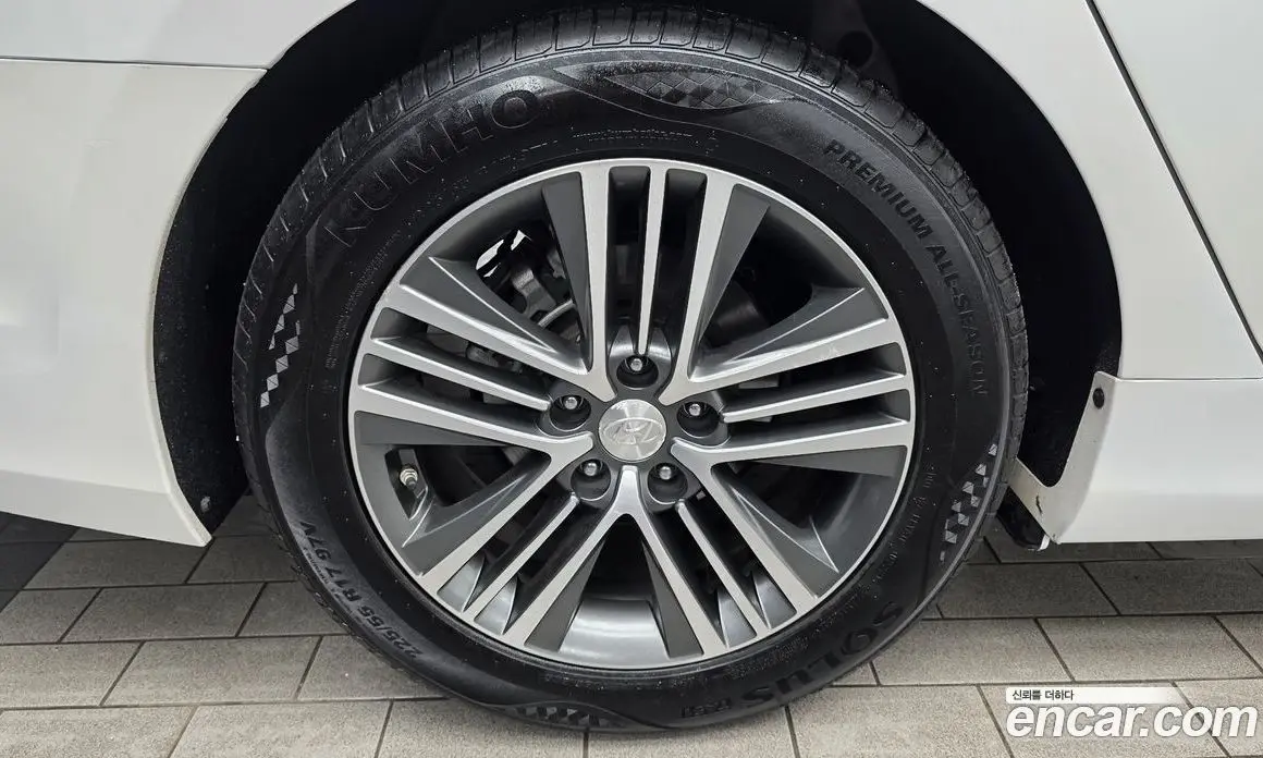 Hyundai Grandeur 2014 2.4 автомат (гидро), фото 5