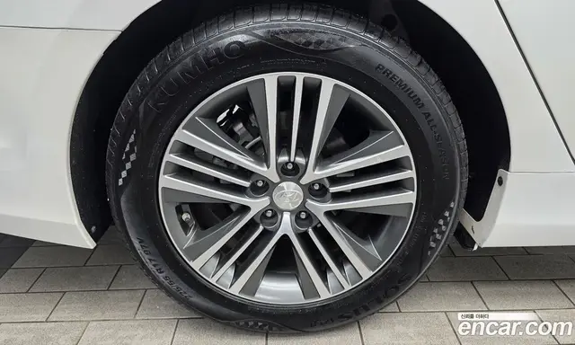 Hyundai Grandeur 2014 2.4 автомат (гидро), миниатюра 5