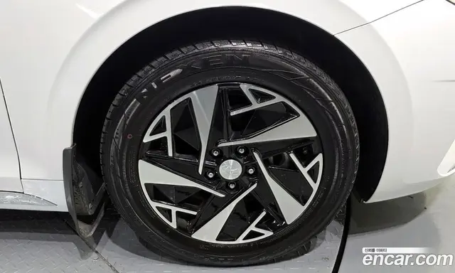 Hyundai Grandeur 2021 2.4 автомат (гидро), миниатюра 5