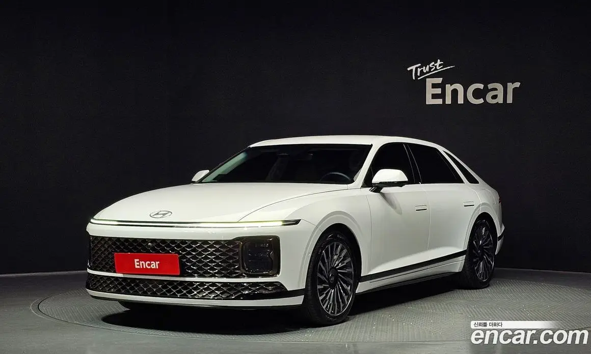 Hyundai Grandeur 2023 1.6 автомат (гидро), фото 1 Hyundai Grandeur 2023 1.6 автомат (гидро), фото 1