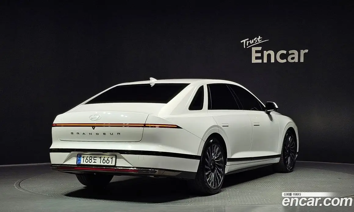Hyundai Grandeur 2023 1.6 автомат (гидро), фото 2 Hyundai Grandeur 2023 1.6 автомат (гидро), фото 2