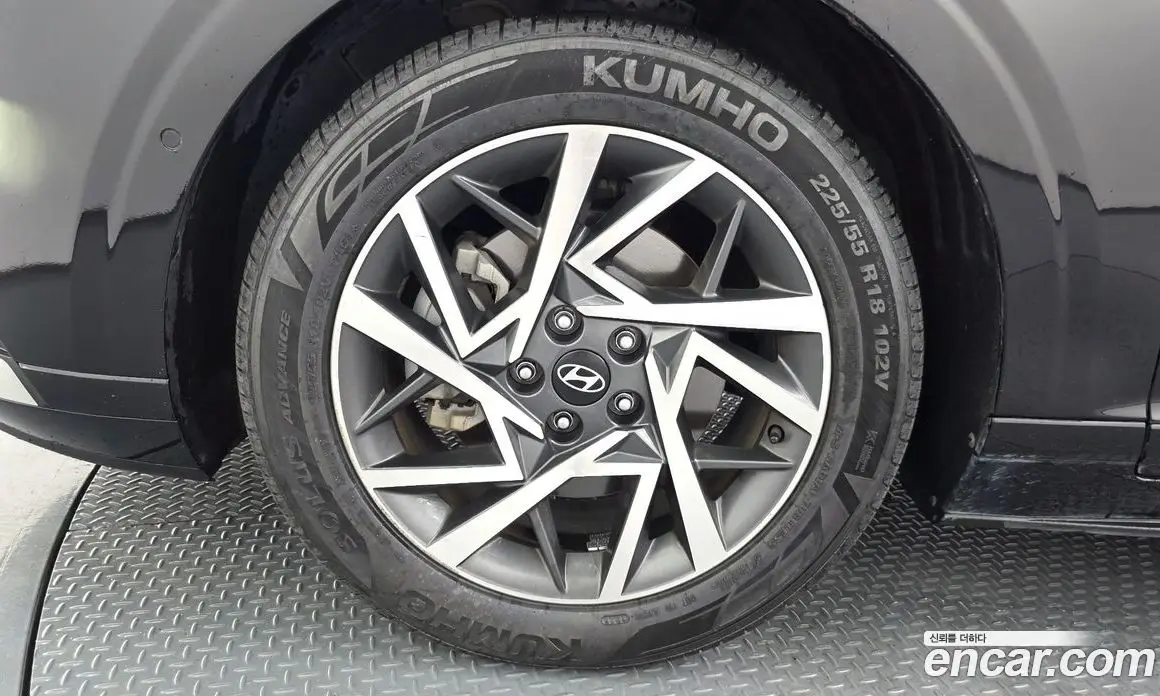 Hyundai Grandeur 2023 2.5 автомат (гидро), фото 5