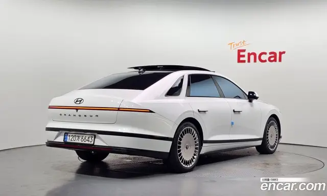 Hyundai Grandeur 2025 1.6 автомат (гидро), миниатюра 2