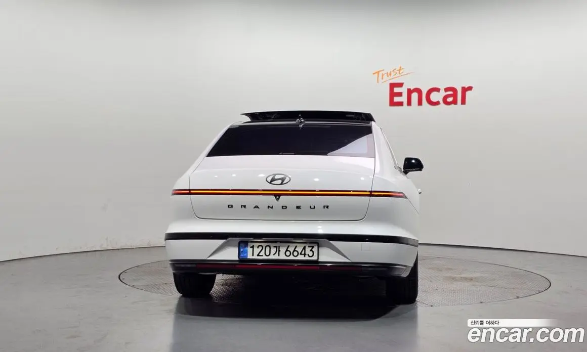 Hyundai Grandeur 2025 1.6 автомат (гидро), фото 4