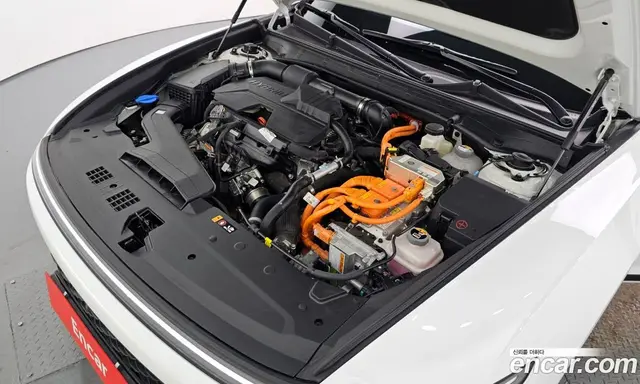 Hyundai Grandeur 2025 1.6 автомат (гидро), миниатюра 6