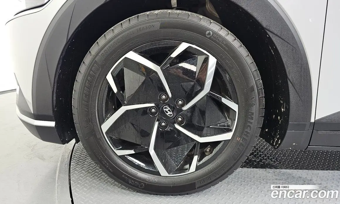 Hyundai Ioniq 5 2024 0.1 автомат (гидро), фото 5