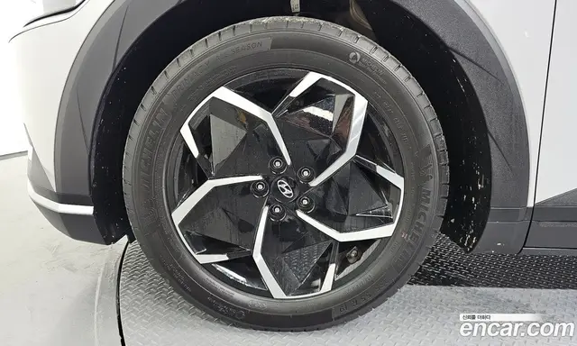 Hyundai Ioniq 5 2024 0.1 автомат (гидро), миниатюра 5