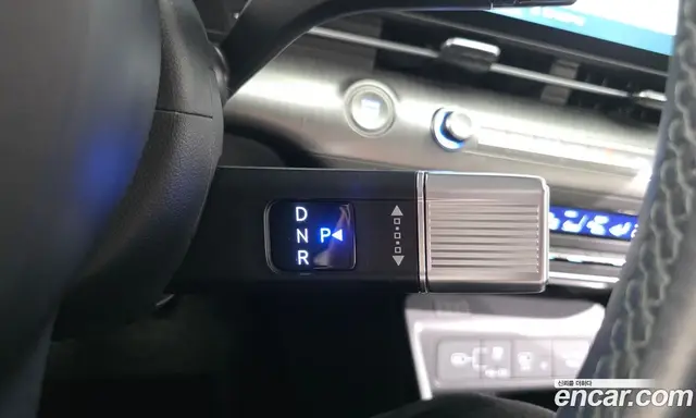 Hyundai Kona 2023 1.6 автомат (гидро), миниатюра 12