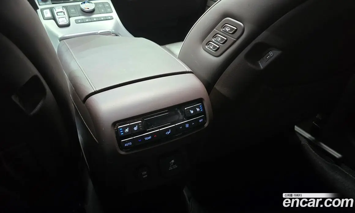 Hyundai Palisade 2023 3.8 автомат (гидро), фото 17