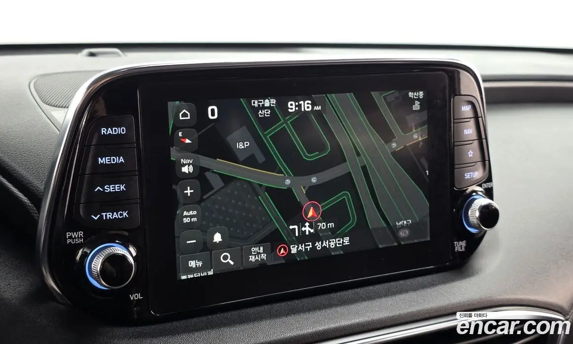 Hyundai Santa Fe 2019 2.0 автомат (гидро), фото 19