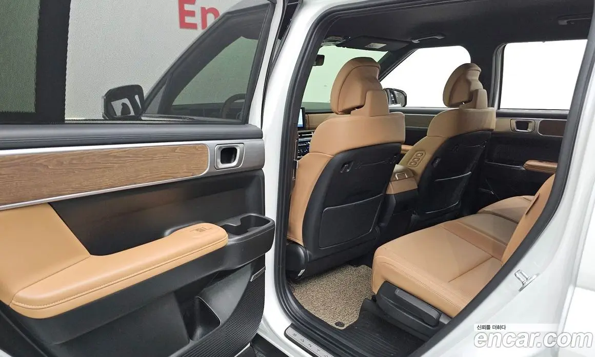 Hyundai Santa Fe 2024 1.6 автомат (гидро), фото 15