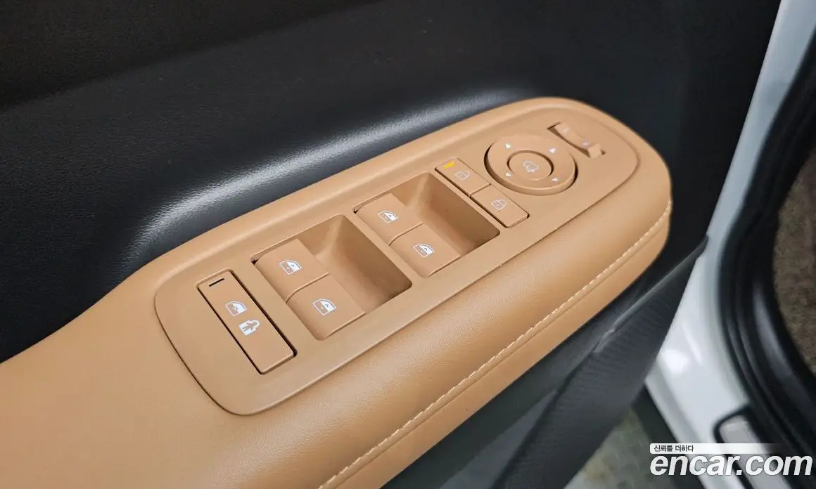 Hyundai Santa Fe 2024 1.6 автомат (гидро), фото 23