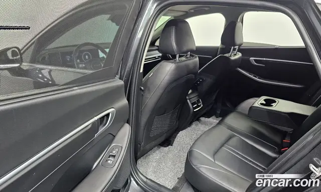 Hyundai Sonata 2024 1.6 автомат (гидро), миниатюра 11