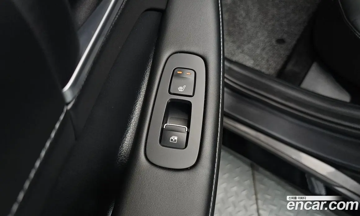 Hyundai Sonata 2024 1.6 автомат (гидро), фото 19