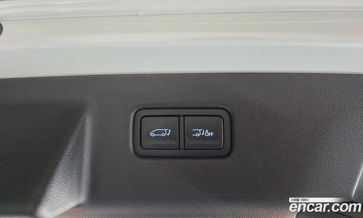Hyundai Staria 2023 2.2 автомат (гидро), фото 30