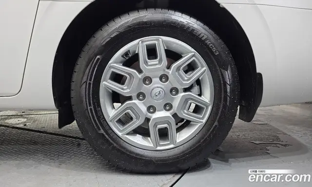 Hyundai Staria 2023 2.2 автомат (гидро), миниатюра 7