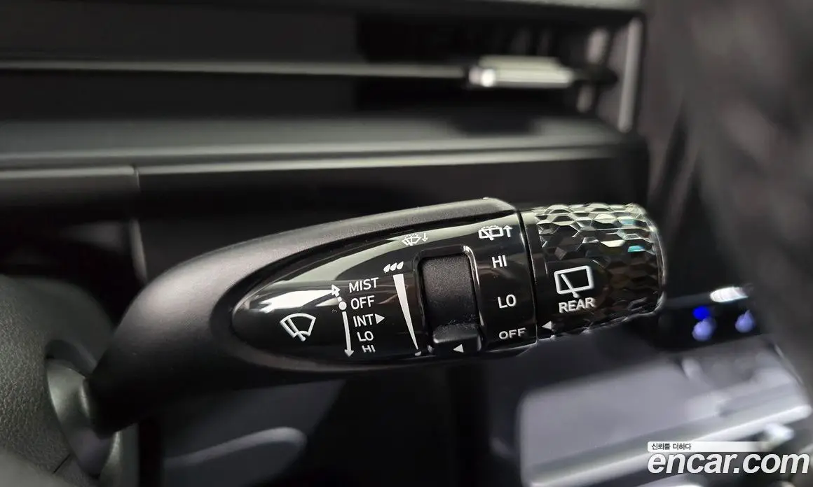 Hyundai Staria 2023 3.5 автомат (гидро), фото 29
