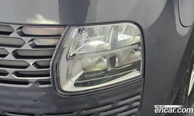 Hyundai Staria 2023 3.5 автомат (гидро), миниатюра 7