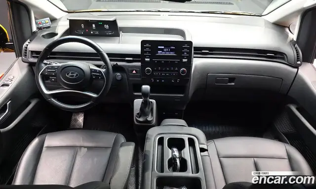 Hyundai Staria 2024 3.5 автомат (гидро), миниатюра 10