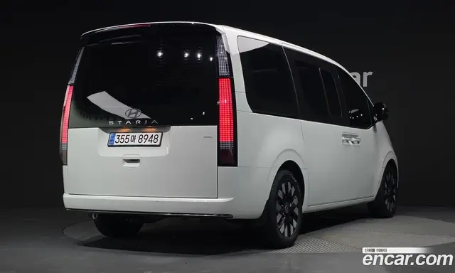 Hyundai Staria 2025 2.2 автомат (гидро), миниатюра 2