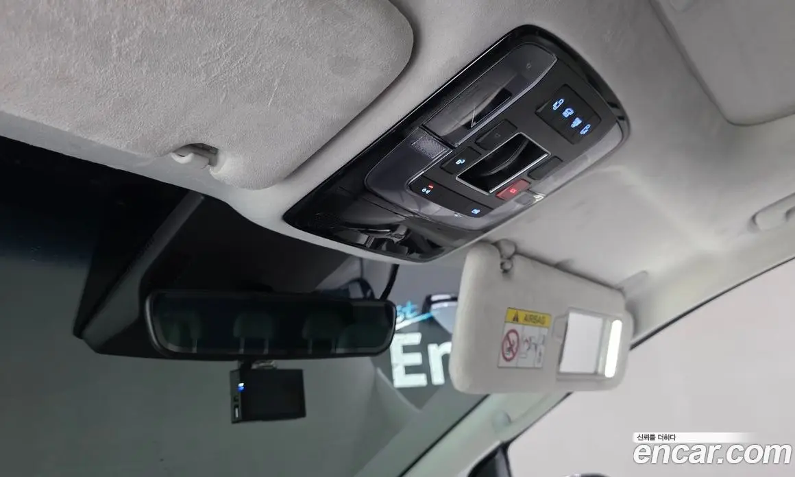 Hyundai Staria 2025 2.2 автомат (гидро), фото 29