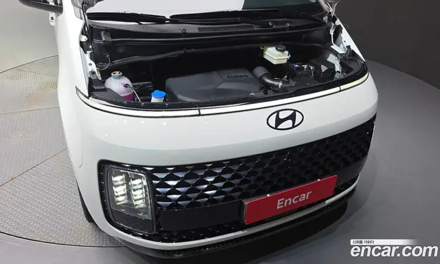 Hyundai Staria 2025 2.2 автомат (гидро), миниатюра 6