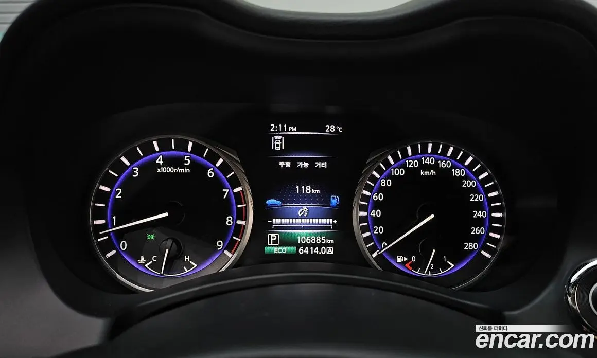 Infiniti Q60 2018 3.0 автомат (гидро), фото 11