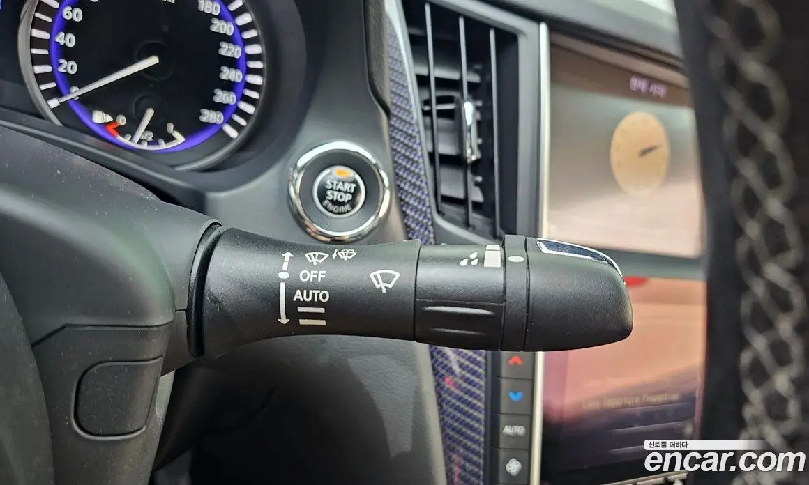 Infiniti Q60 2018 3.0 автомат (гидро), фото 24