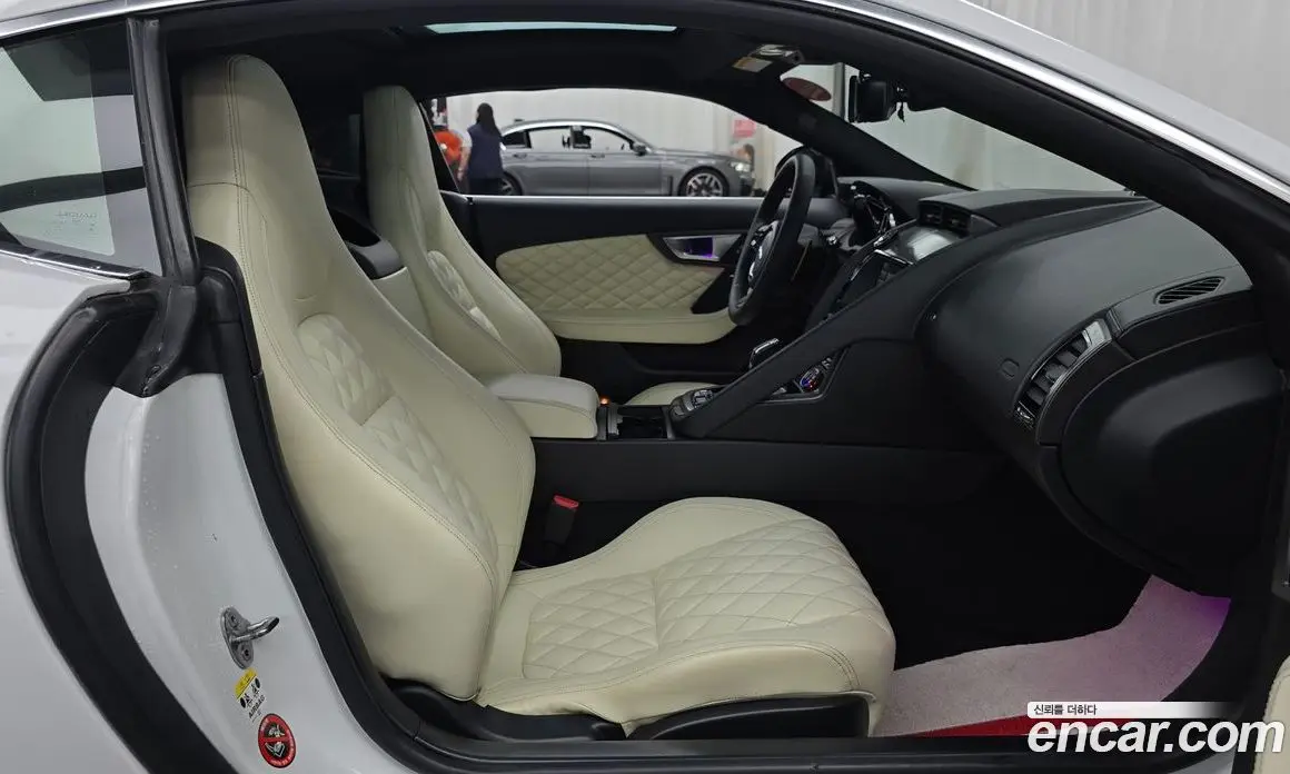 Jaguar F-Type 2015 3.0 автомат (гидро), фото 11