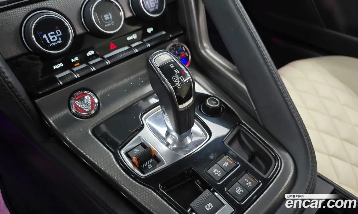 Jaguar F-Type 2015 3.0 автомат (гидро), фото 9