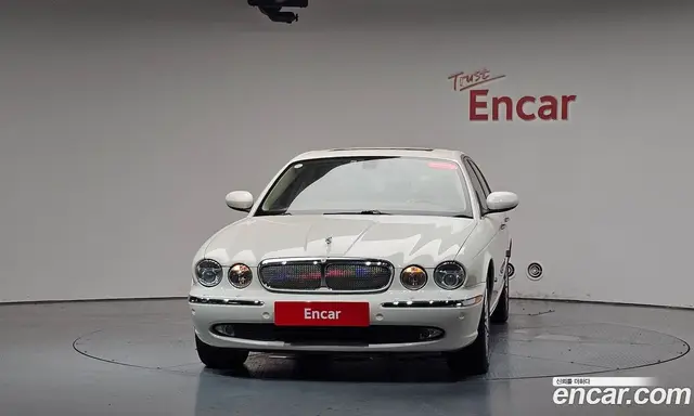 Jaguar XJ 2007 2.7 автомат (гидро), миниатюра 2