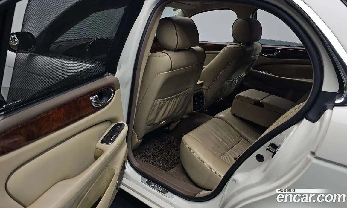 Jaguar XJ 2007 2.7 автомат (гидро), фото 15