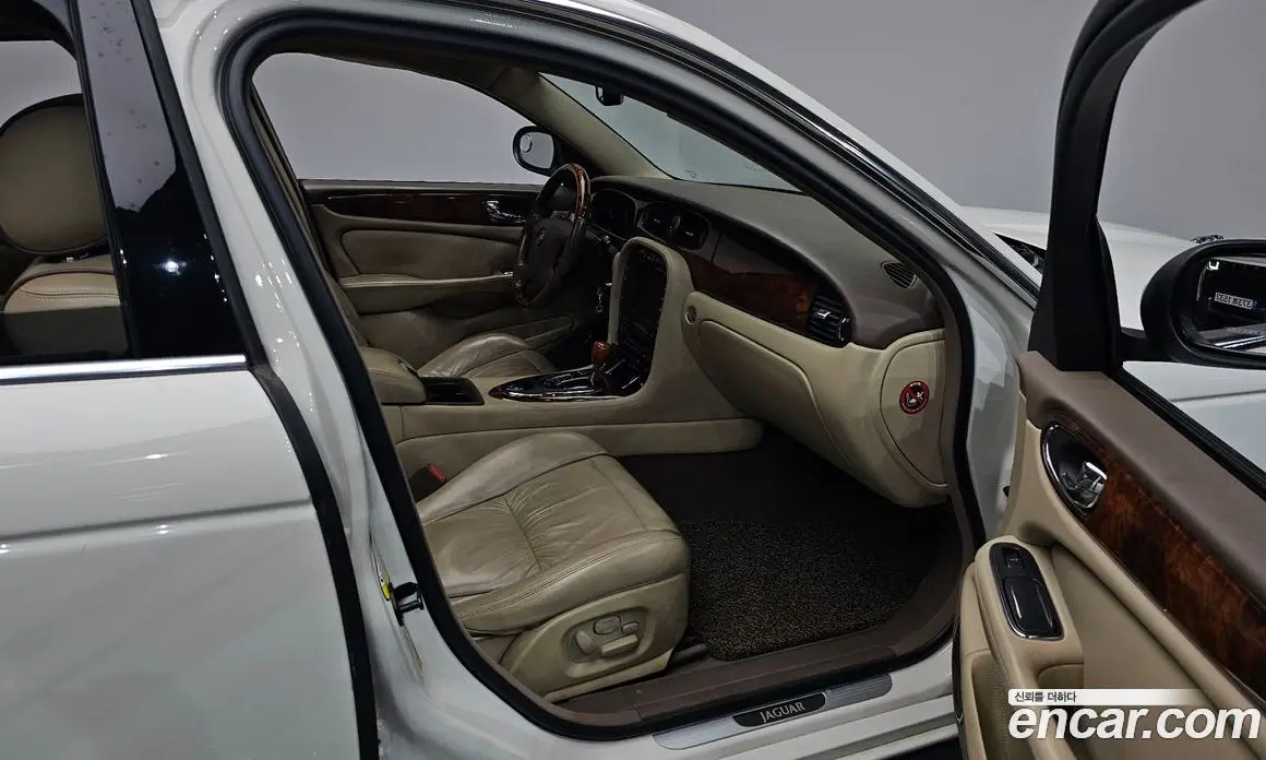 Jaguar XJ 2007 2.7 автомат (гидро), фото 16