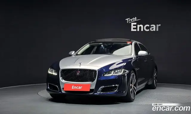 Jaguar XJ 2019 3.0 автомат (гидро), миниатюра 3