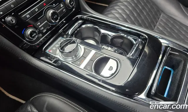 Jaguar XJ 2019 3.0 автомат (гидро), миниатюра 9