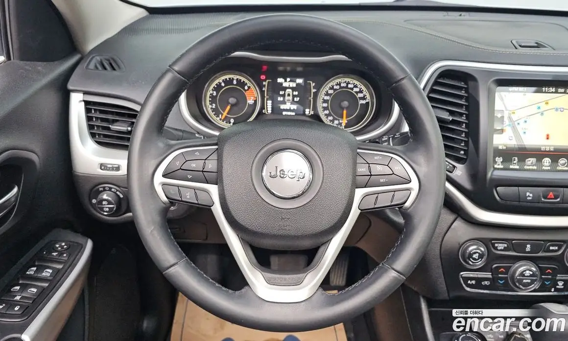 Jeep Cherokee 2018 2.4 автомат (гидро), фото 15