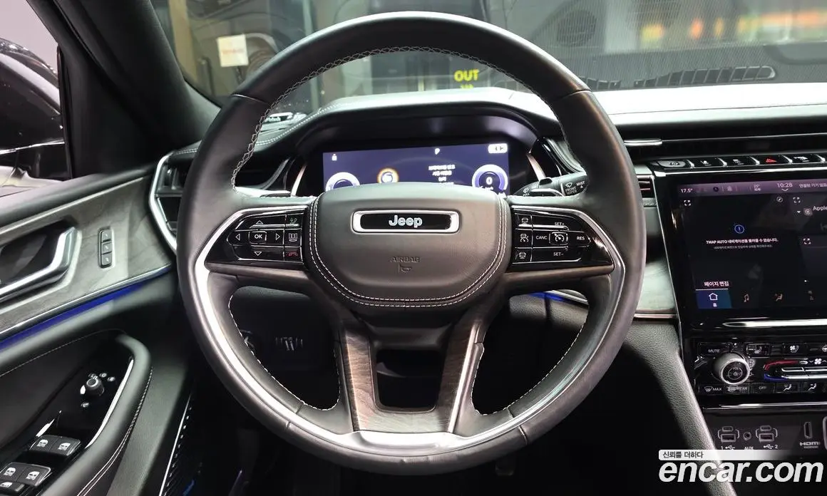 Jeep Cherokee 2022 3.6 автомат (гидро), фото 13