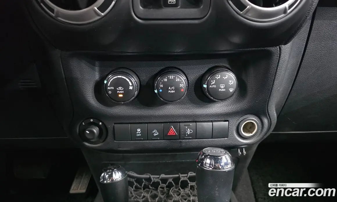 Jeep Wrangler 2013 2.8 автомат (гидро), фото 17