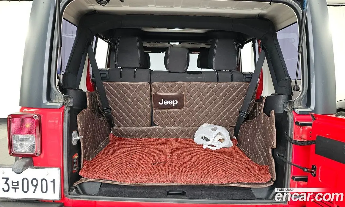 Jeep Wrangler 2015 3.6 автомат (гидро), фото 19