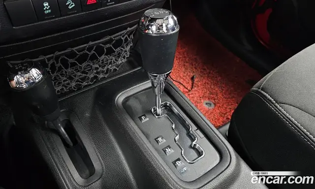 Jeep Wrangler 2015 3.6 автомат (гидро), миниатюра 9