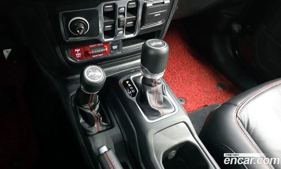 Jeep Wrangler 2020 2.0 автомат (гидро), фото 9 Jeep Wrangler 2020 2.0 автомат (гидро), фото 9