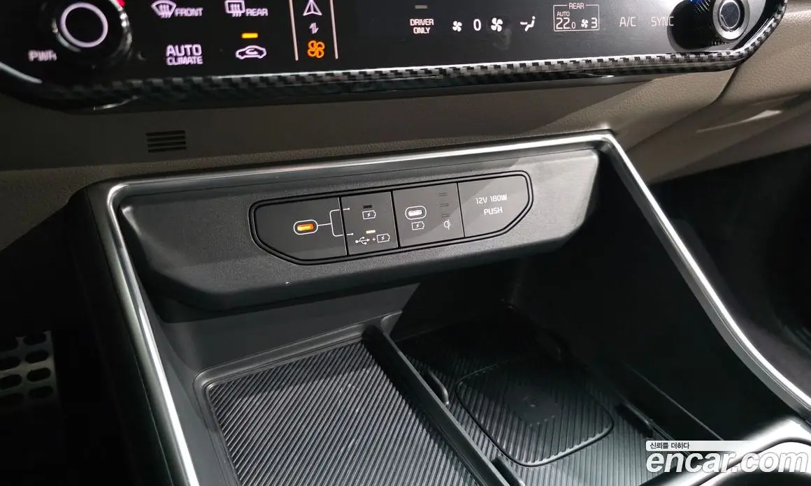 Kia Carnival 2023 1.6 автомат (гидро), фото 30