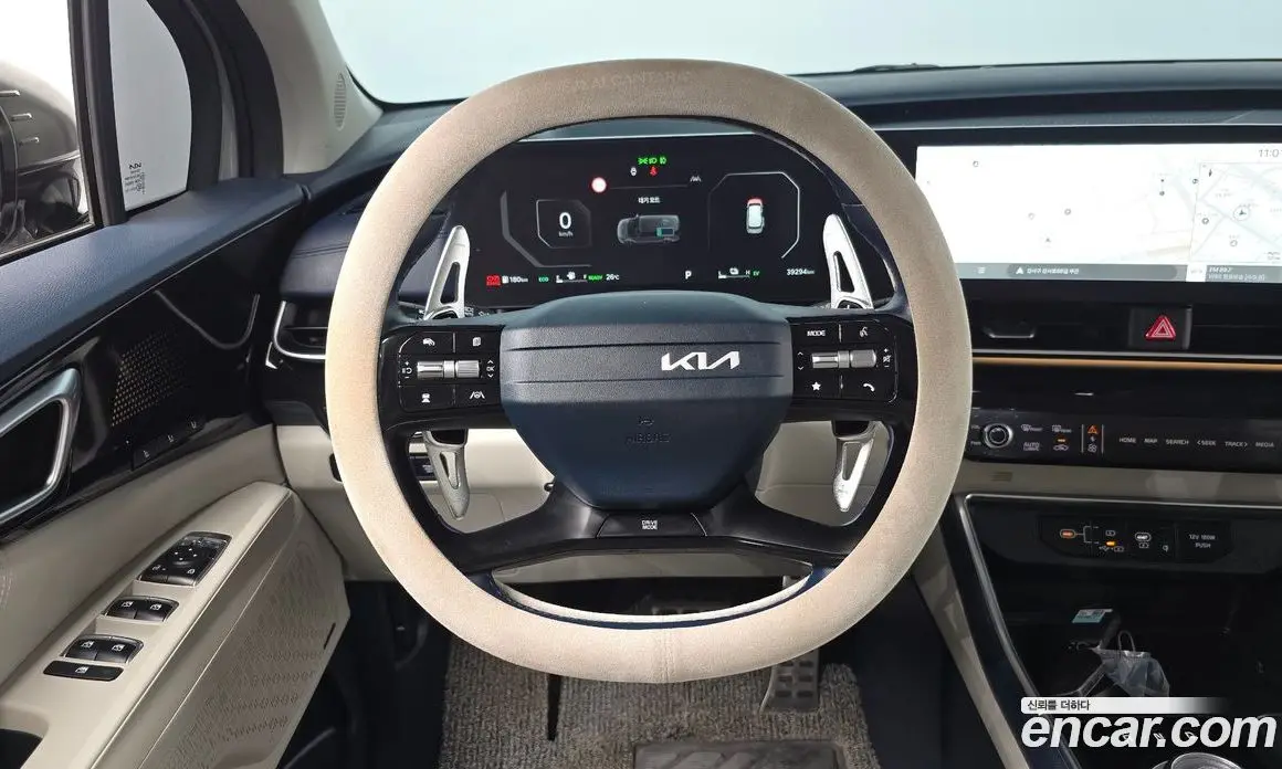 Kia Carnival 2025 1.6 автомат (гидро), фото 18