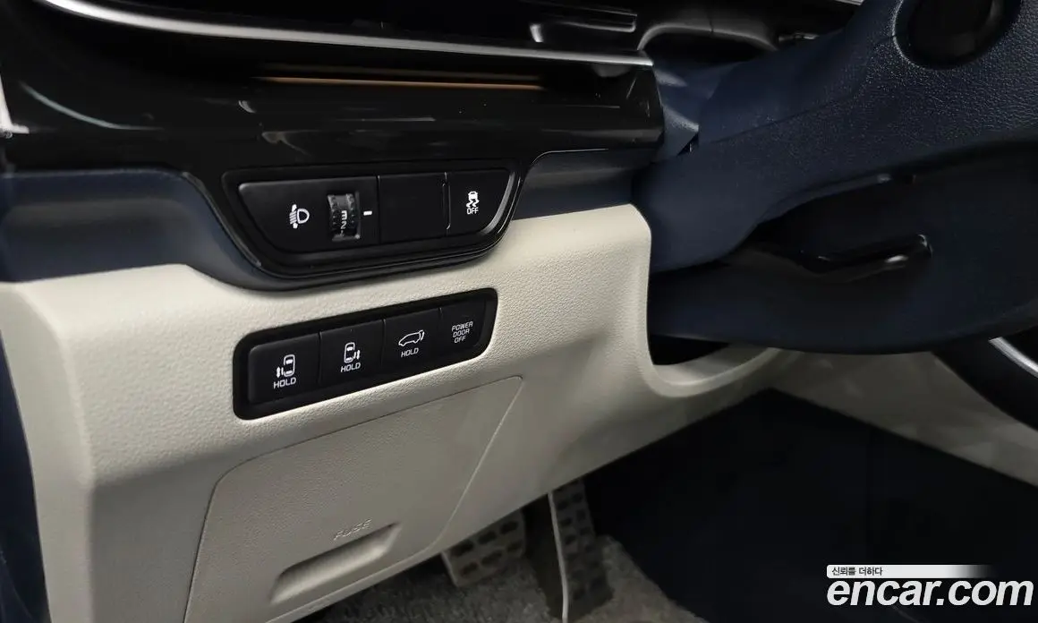 Kia Carnival 2025 1.6 автомат (гидро), фото 30
