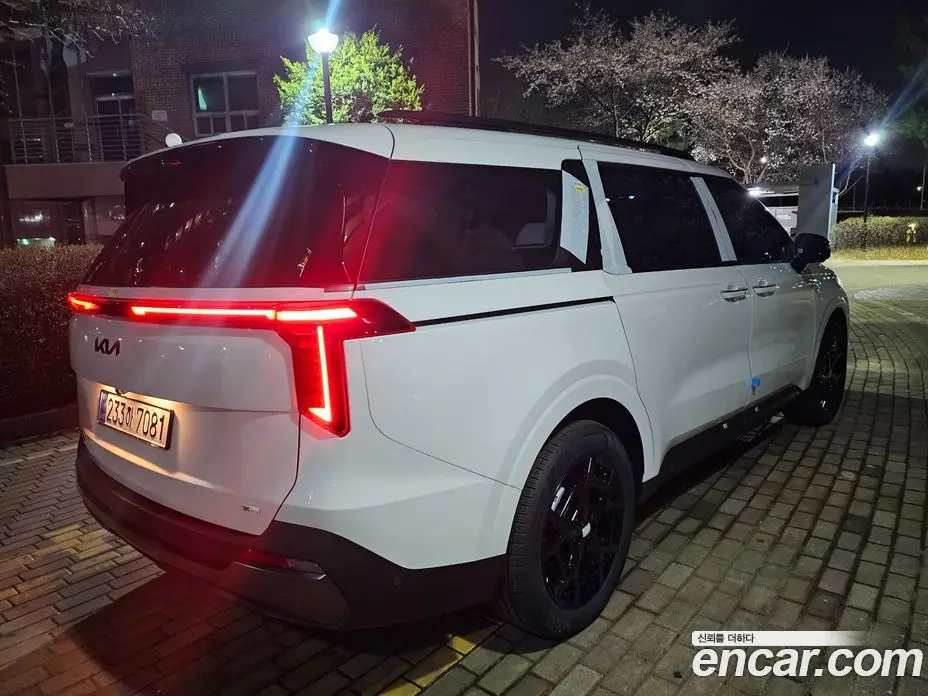 Kia Carnival 2026 1.6 автомат (гидро), фото 5