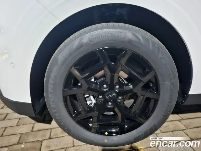 Kia Carnival 2026 1.6 автомат (гидро), миниатюра 6